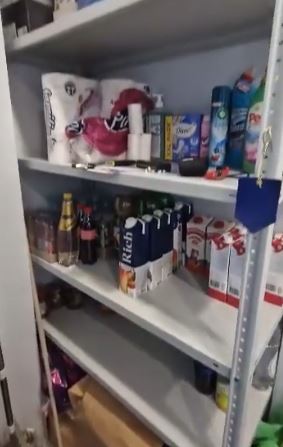 Стеллажи в погребе